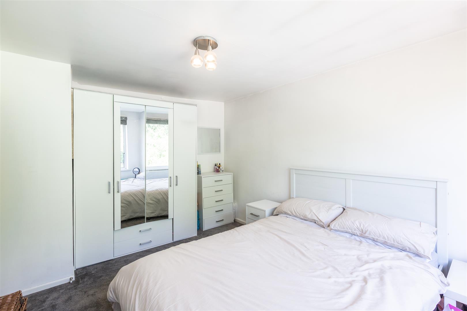 Woodcote, Killay, Swansea, SA2 7AY